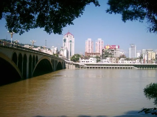 梧州天气,一座岭南城市的四季私语 梧州天气,一座岭南城市的四季私语